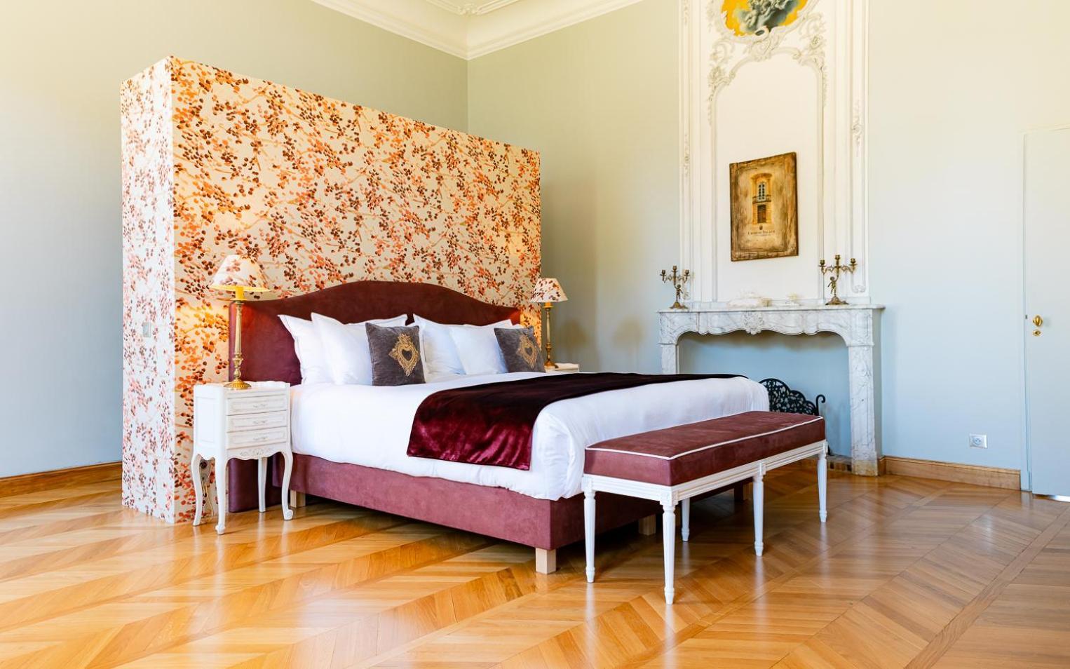 Chateau Talaud Loriol-du-Comtat Bilik gambar