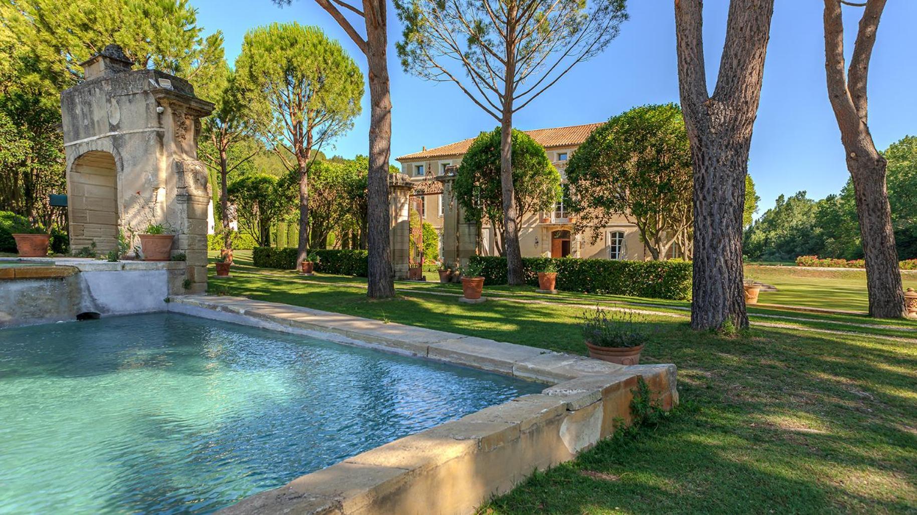Chateau Talaud Loriol-du-Comtat Luaran gambar