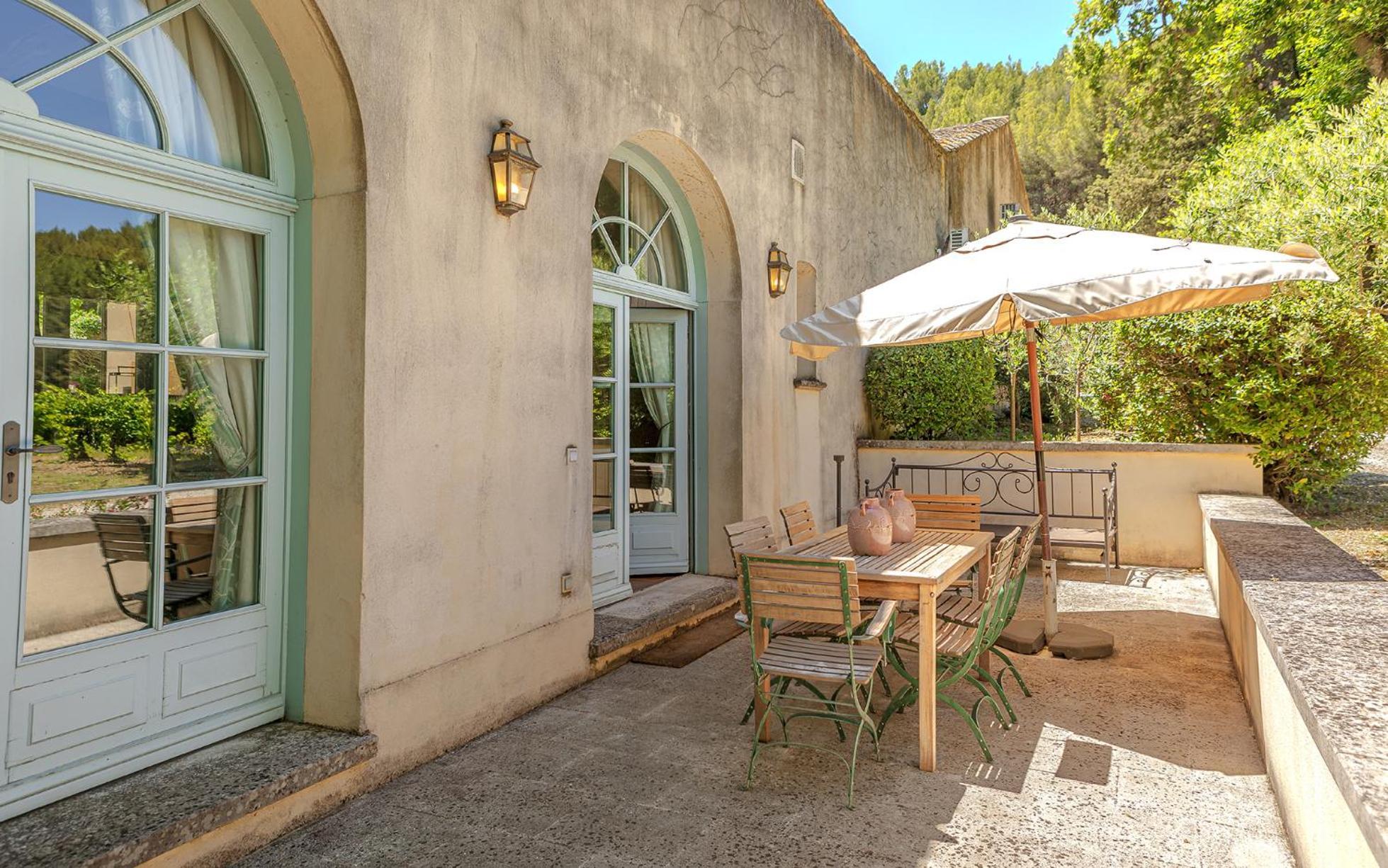 Chateau Talaud Loriol-du-Comtat Bilik gambar
